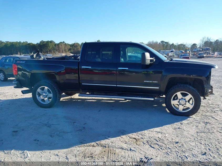 2015 CHEVROLET SILVERADO 2500HD LTZ - 1GC1KWE82FF138158