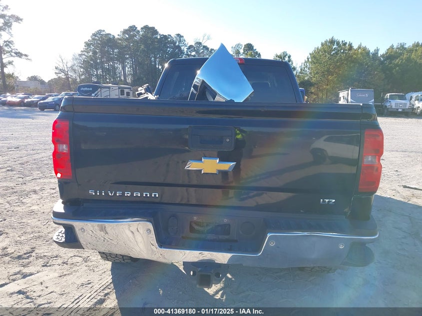 2015 CHEVROLET SILVERADO 2500HD LTZ - 1GC1KWE82FF138158