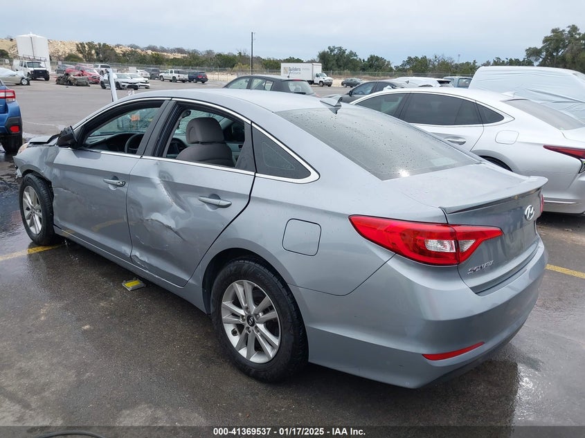 2016 HYUNDAI SONATA VIN: 5NPE24AF1GH365598