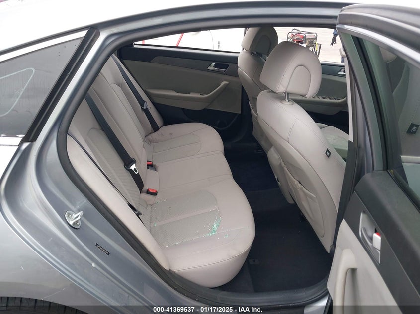 2016 HYUNDAI SONATA VIN: 5NPE24AF1GH365598