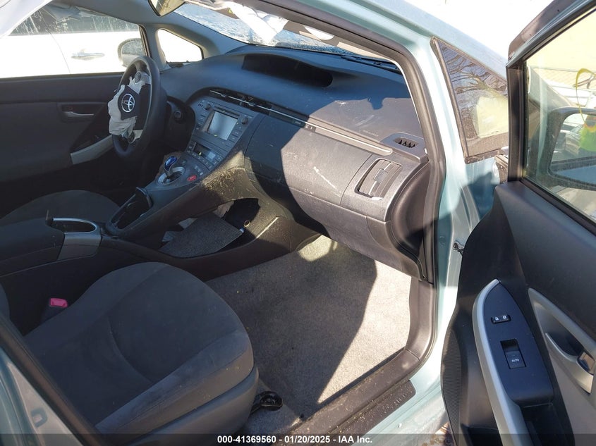 2013 TOYOTA PRIUS VIN: JTDKN3DU3D1617773