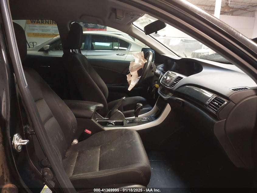 2014 HONDA ACCORD VIN: 1HGCR2F53EA306887