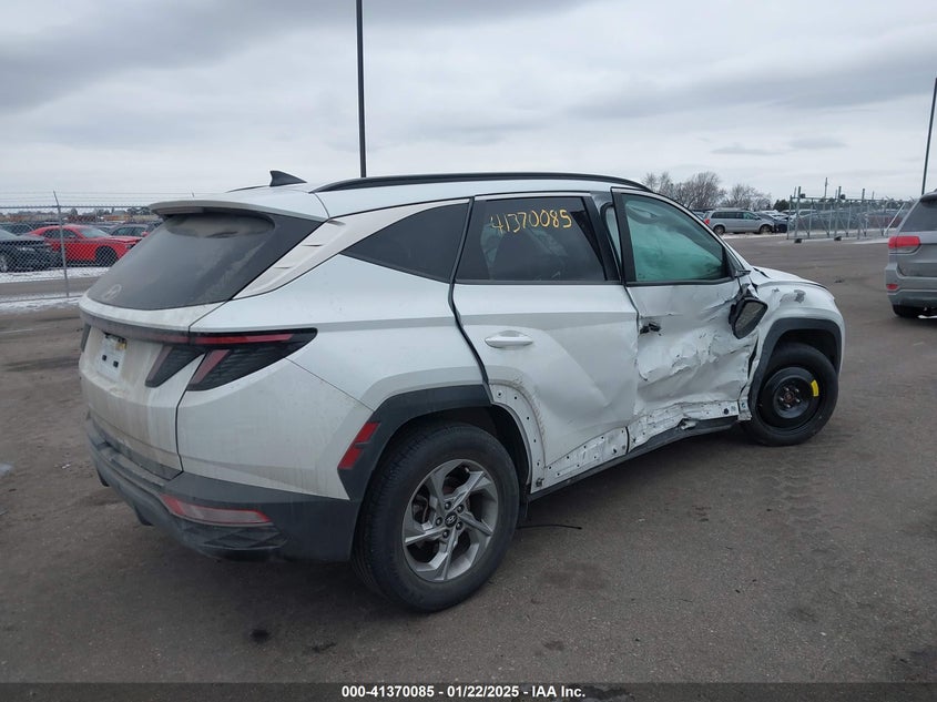 2022 HYUNDAI TUCSON SEL - 5NMJB3AE7NH026676