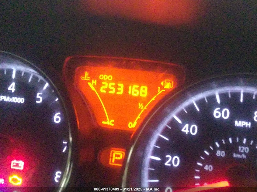 2014 NISSAN VERSA 1.6 SV - 3N1CN7AP1EL833323