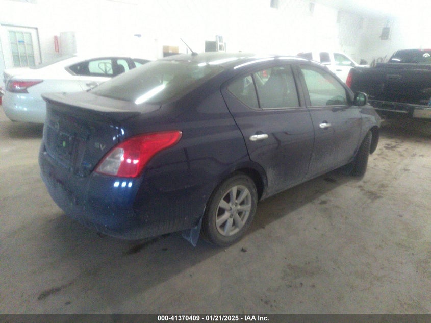 2014 NISSAN VERSA 1.6 SV - 3N1CN7AP1EL833323