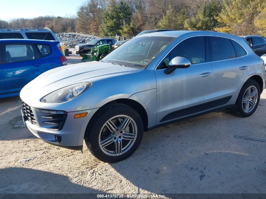 VIN WP1AB2A52FLB55756 2015 PORSCHE MACAN no.2