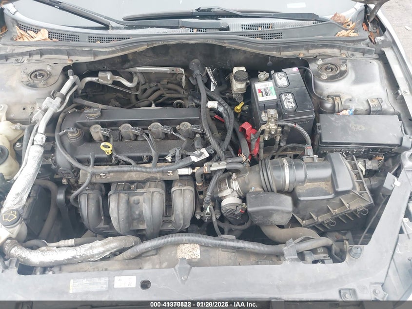 2011 FORD FUSION VIN: 3FAHP0JA8BR223966