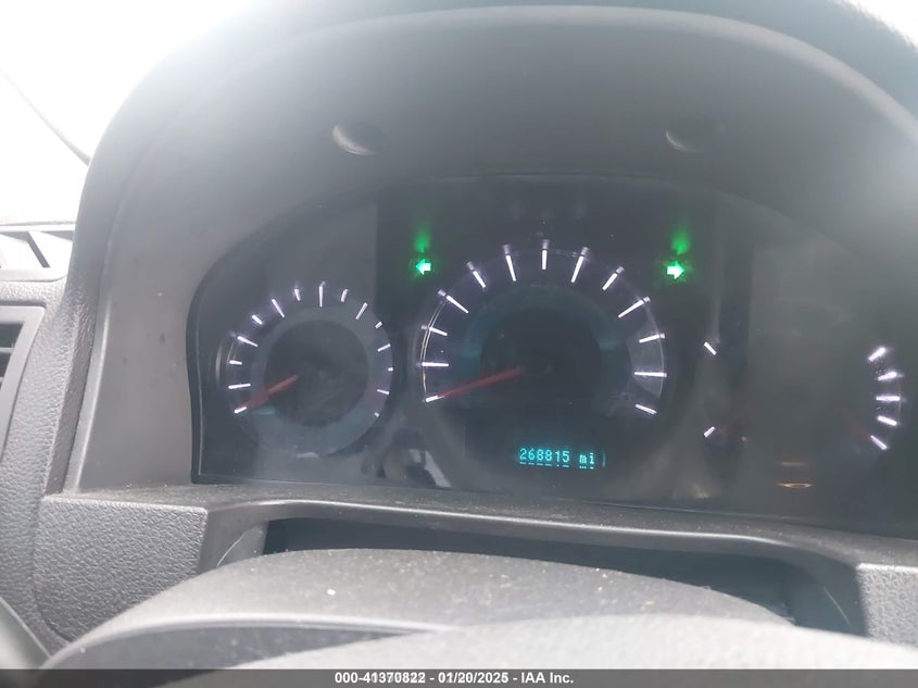 2011 FORD FUSION VIN: 3FAHP0JA8BR223966