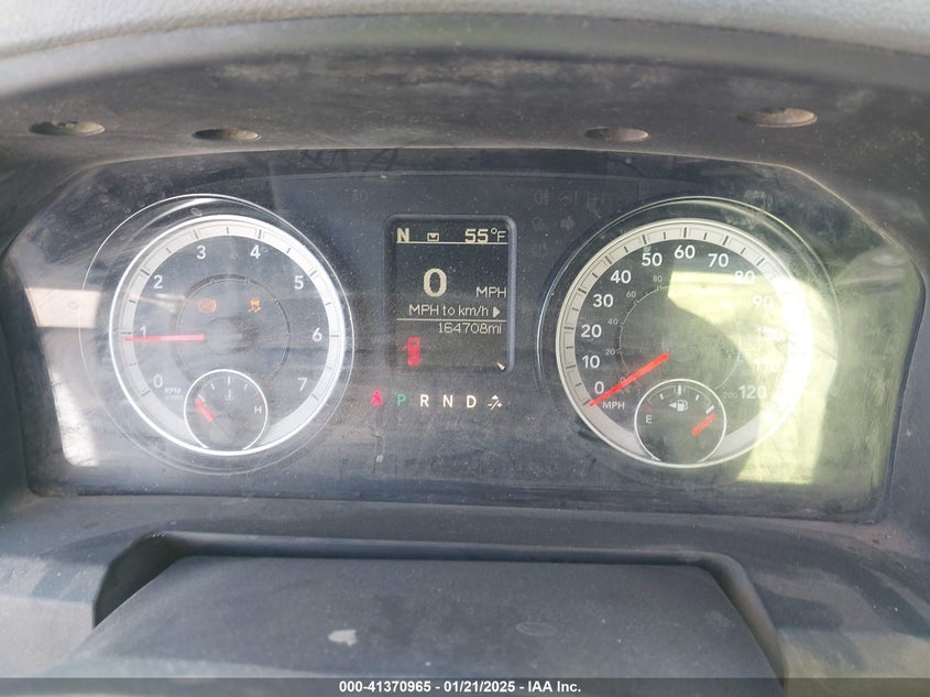 2019 RAM 1500 CLASSIC VIN: 1C6RR7FTXKS553633