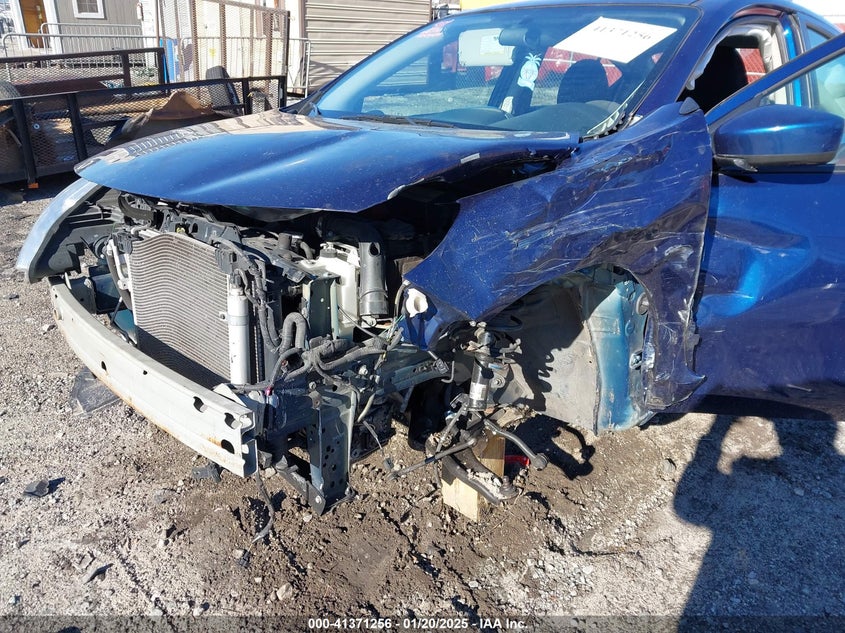 2018 NISSAN VERSA 1.6 SV - 3N1CN7AP3JL877883