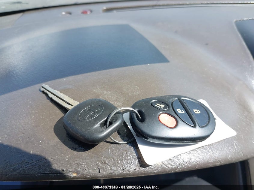 2007 TOYOTA CAMRY SOLARA VIN: 4T1CE30P47U753803