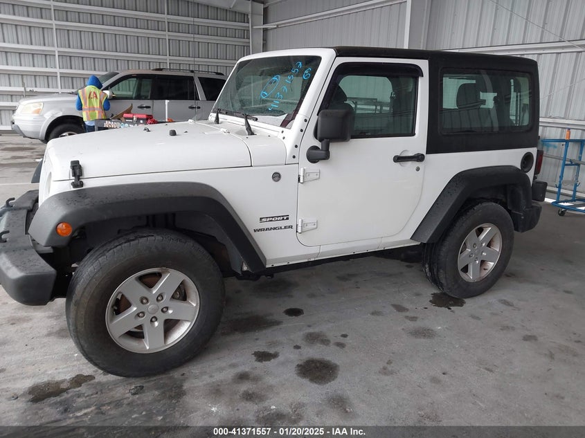 2013 JEEP WRANGLER / VIN: 1C4AJWAG0DL655053