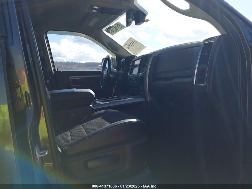 2018 RAM 2500 VIN: 3C6UR5DLXJG341371