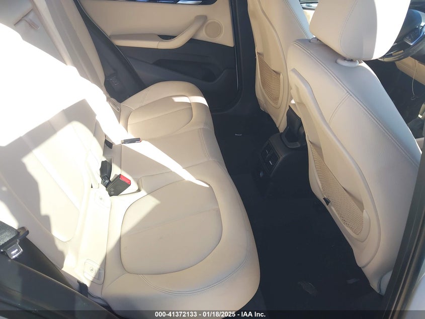 VIN WBXHU7C33H5H36618 2017 BMW X1 SDRIVE28I