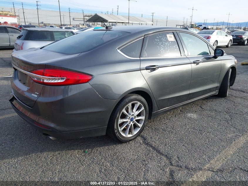 2017 FORD FUSION VIN: 3FA6P0HDXHR343235