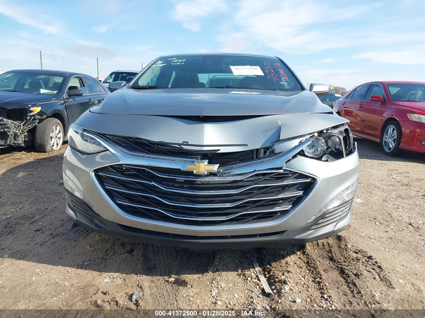 2025 CHEVROLET MALIBU VIN: 1G1ZD5ST6SF123357