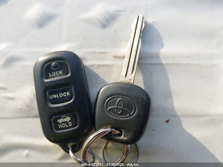 2005 Toyota Camry Le V6/Xle V6 VIN: 4T1BF30K35U592032 Lot: 41372771