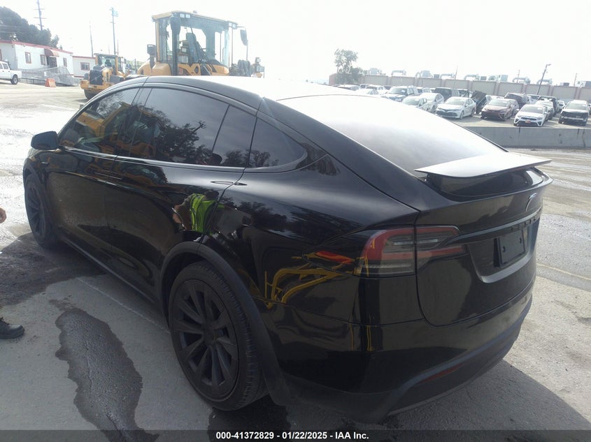 Vin: 7saxcbe52nf363689, lot: 41863294, tesla model x dual motor all-wheel drive 20223