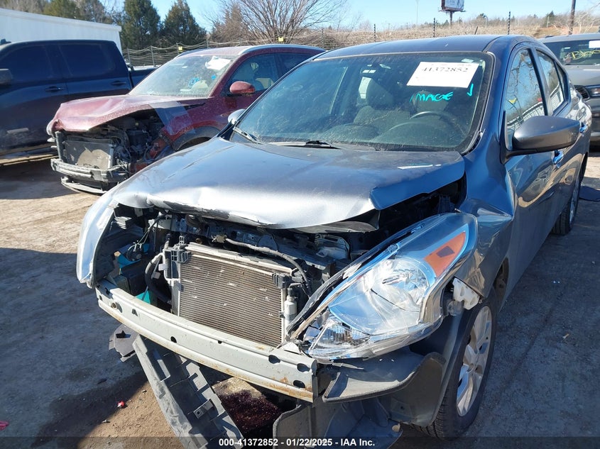 2018 NISSAN VERSA VIN: 3N1CN7AP4JL880937