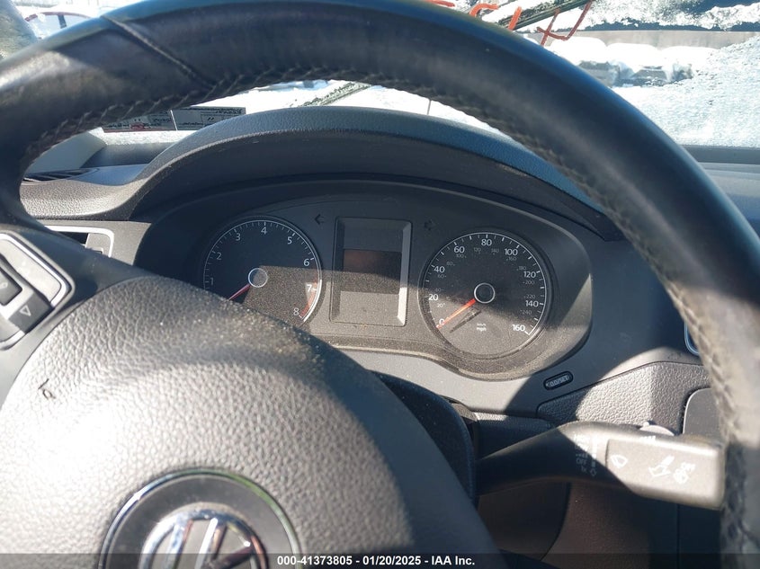 2011 VOLKSWAGEN JETTA VIN: 3VWDZ7AJ8BM302964