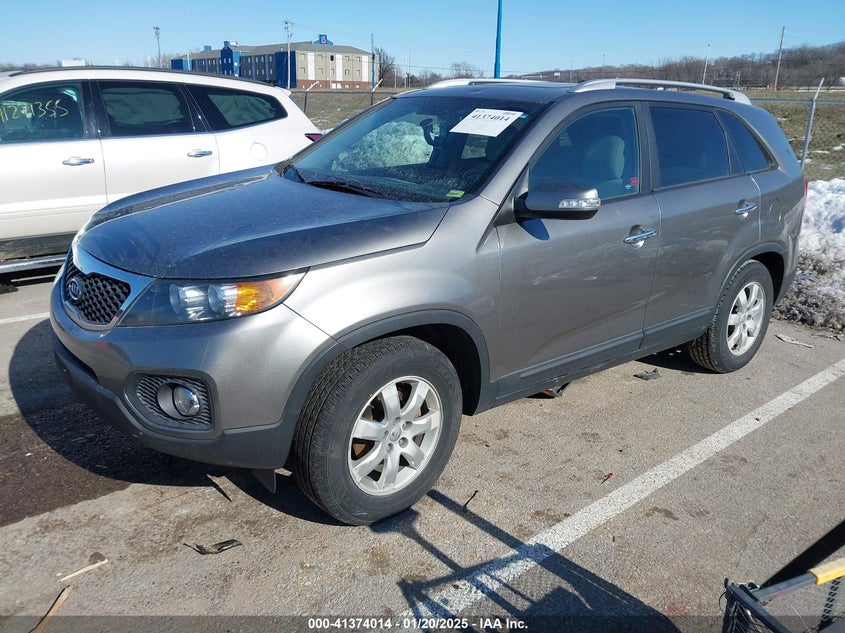 2013 KIA SORENTO LX - 5XYKT4A63DG326482