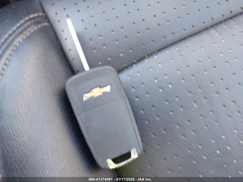 2015 CHEVROLET SONIC VIN: 1G1JE5SB3F4195152