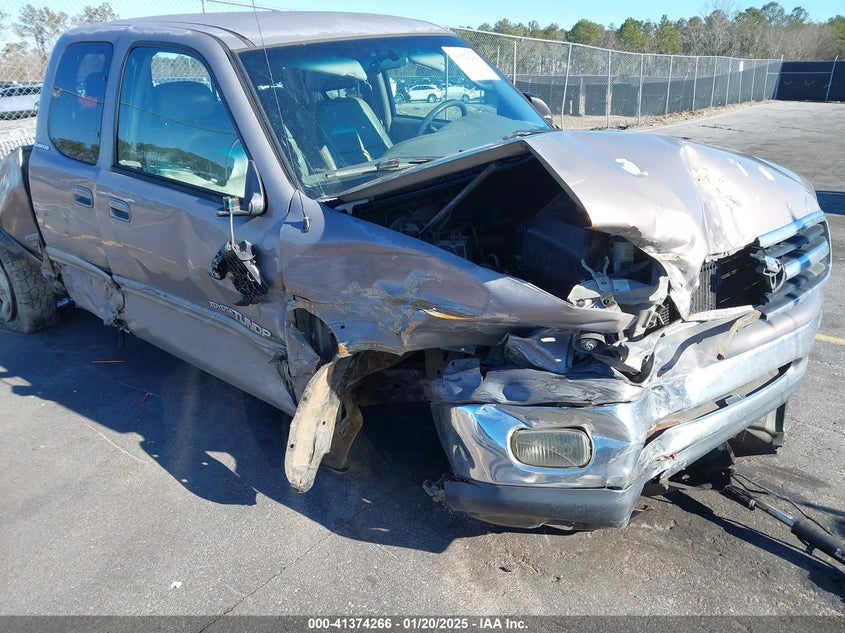 2002 Toyota Tundra Ltd V8 VIN: 5TBBT48182S279551 Lot: 41374266