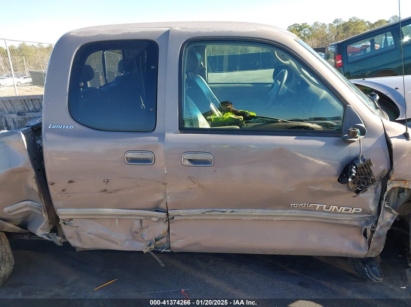 2002 Toyota Tundra Ltd V8 VIN: 5TBBT48182S279551 Lot: 41374266