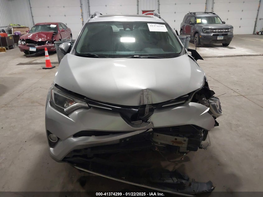 2017 TOYOTA RAV4 XLE - 2T3RFREV5HW648195