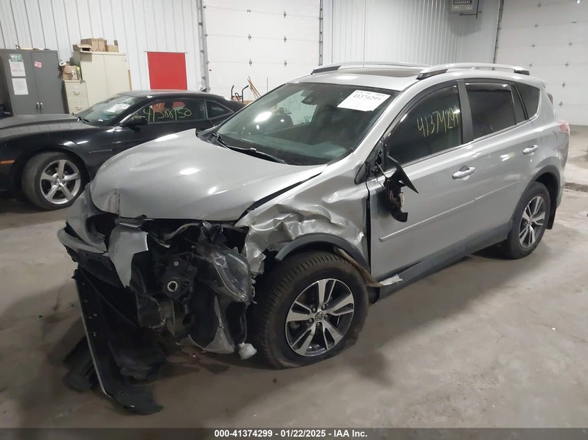 2017 TOYOTA RAV4 XLE - 2T3RFREV5HW648195