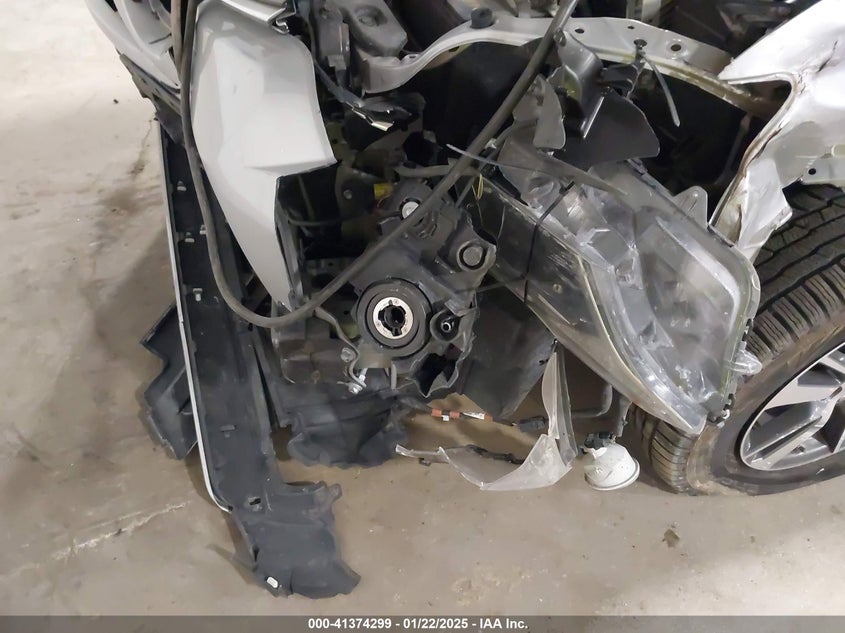 2017 TOYOTA RAV4 XLE - 2T3RFREV5HW648195