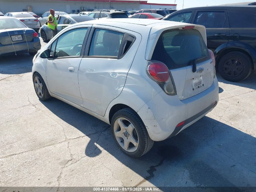 VIN KL8CD6S98FC718704 2015 Chevrolet Spark, 1Lt Cvt no.3