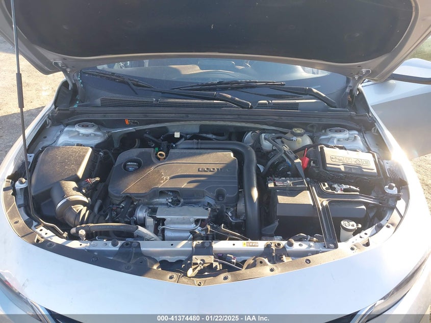 2018 CHEVROLET MALIBU VIN: 1G1ZD5ST0JF205261