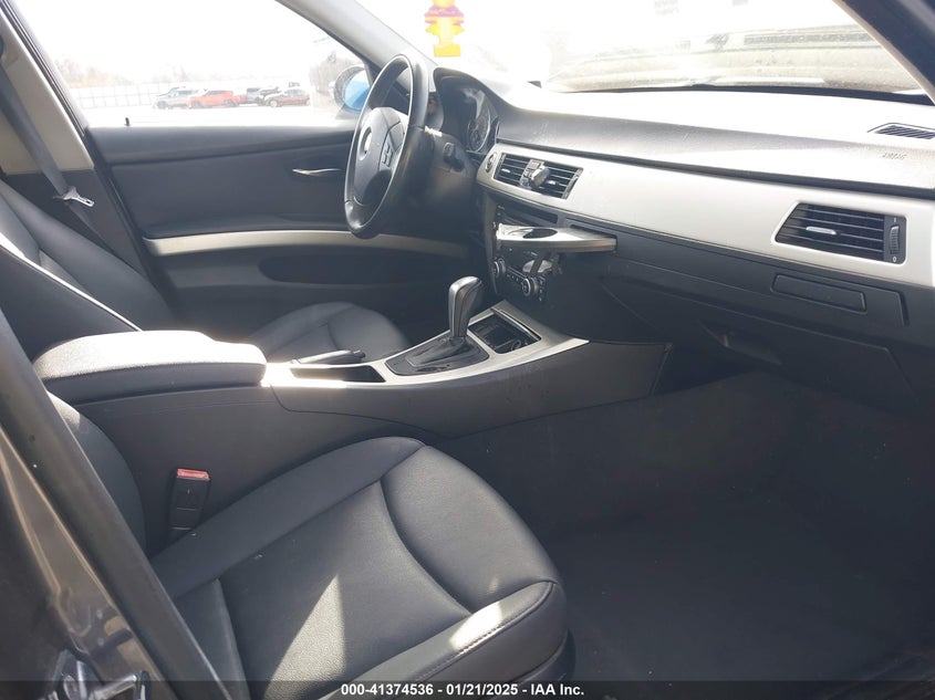 2008 BMW 328 VIN: WBAVA335X8K054916