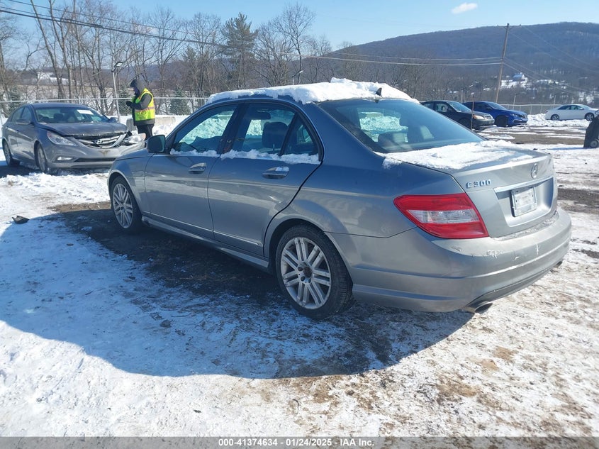2008 MERCEDES-BENZ C CLASS VIN: WDDGF81X88F062588