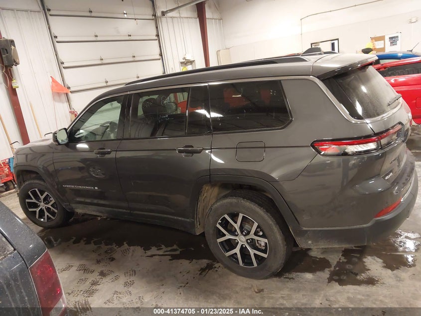 2024 JEEP GRAND CHEROKEE L VIN: 1C4RJKBG6R8549551
