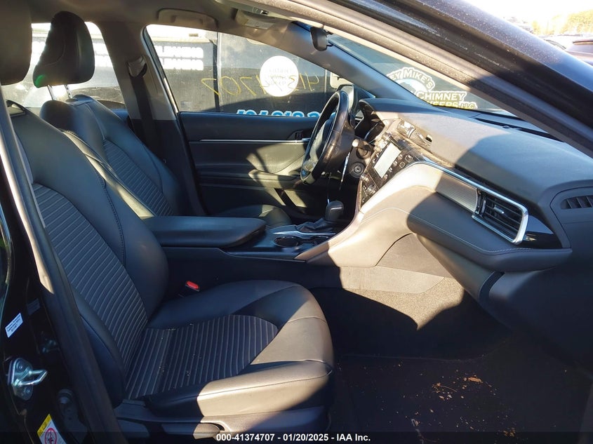 2018 TOYOTA CAMRY VIN: 4T1B11HK5JU157739