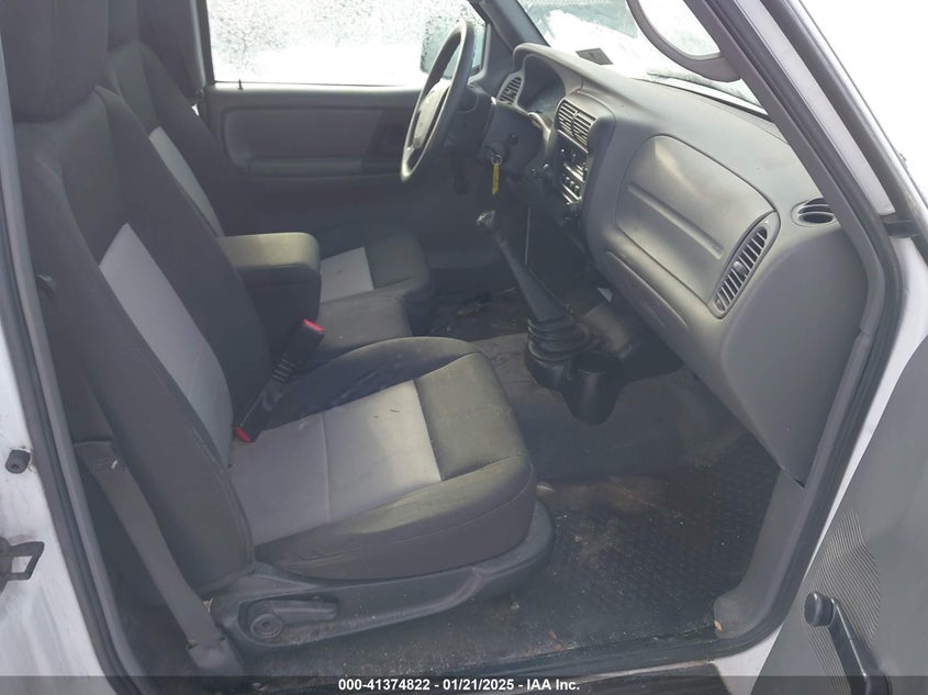 2011 FORD RANGER VIN: 1FTKR1AD1BPA85706