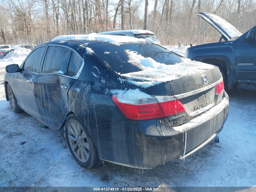 2013 HONDA ACCORD VIN: 1HGCR2F88DA066728