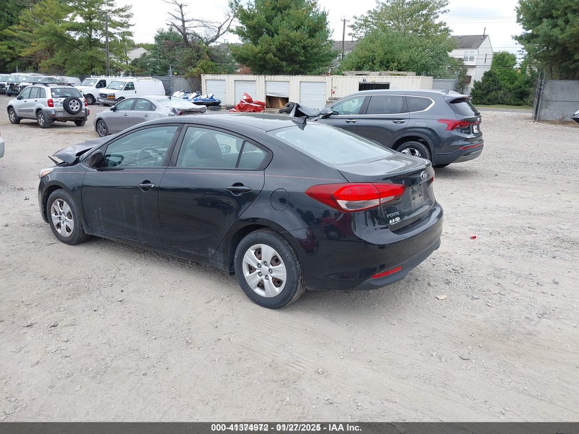 2017 KIA FORTE LX - 3KPFL4A75HE102109