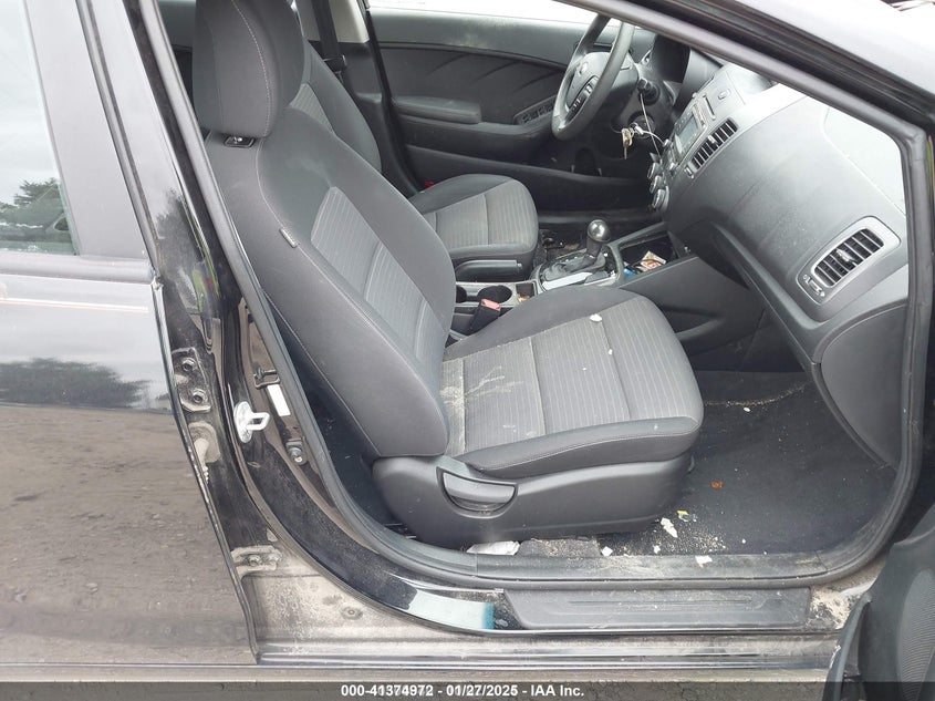 2017 KIA FORTE LX - 3KPFL4A75HE102109