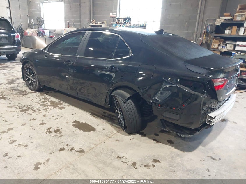 2022 TOYOTA CAMRY VIN: 4T1G11BK1NU069517