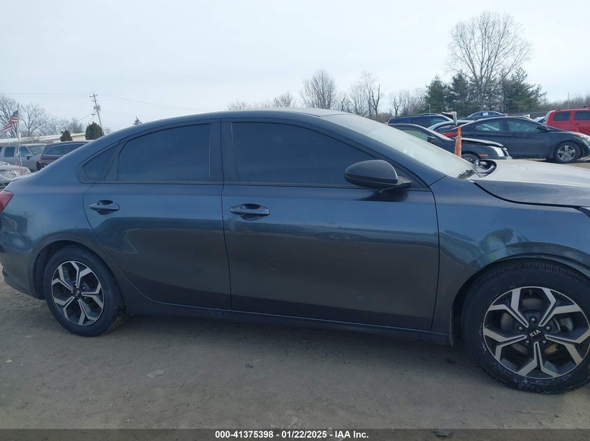 2019 KIA FORTE LXS - 3KPF24AD0KE030025