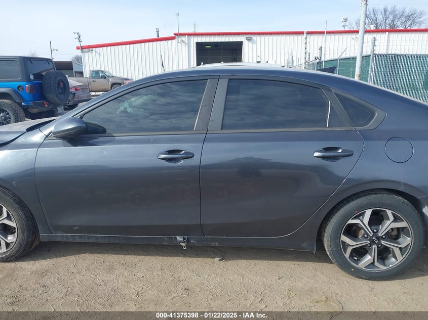 2019 KIA FORTE LXS - 3KPF24AD0KE030025