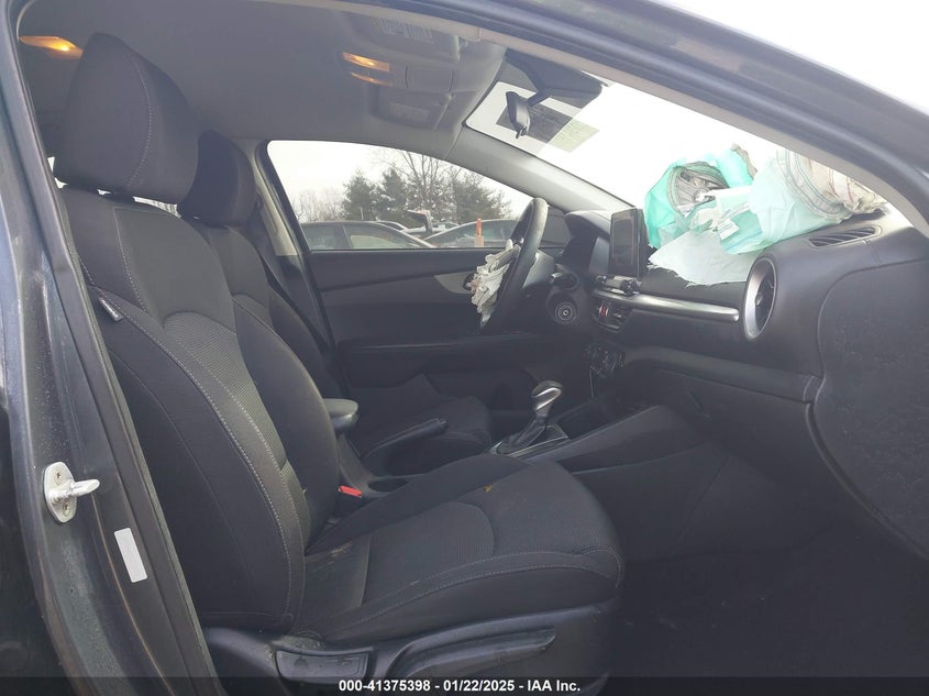 2019 KIA FORTE LXS - 3KPF24AD0KE030025