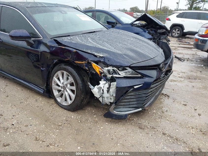 2022 TOYOTA CAMRY VIN: 4T1C11AK7NU659978