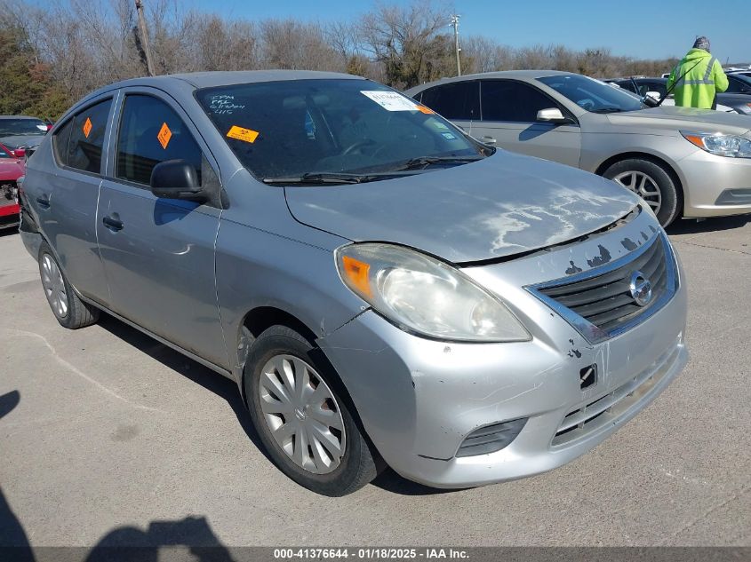 2013 Nissan Versa, 1.6 S+