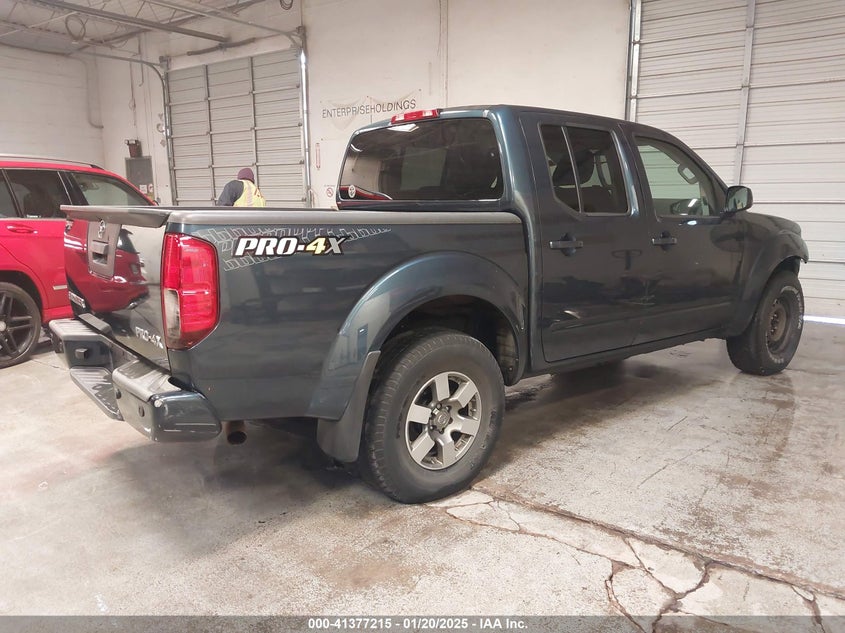 2013 NISSAN FRONTIER PRO-4X - 1N6AD0EV4DN746485