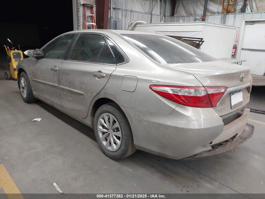2017 TOYOTA CAMRY VIN: 4T1BF1FK2HU621049