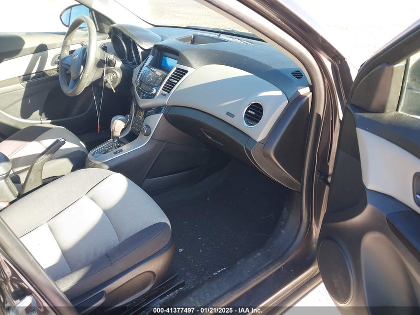 2014 CHEVROLET CRUZE LS AUTO - 1G1PA5SG2E7382347
